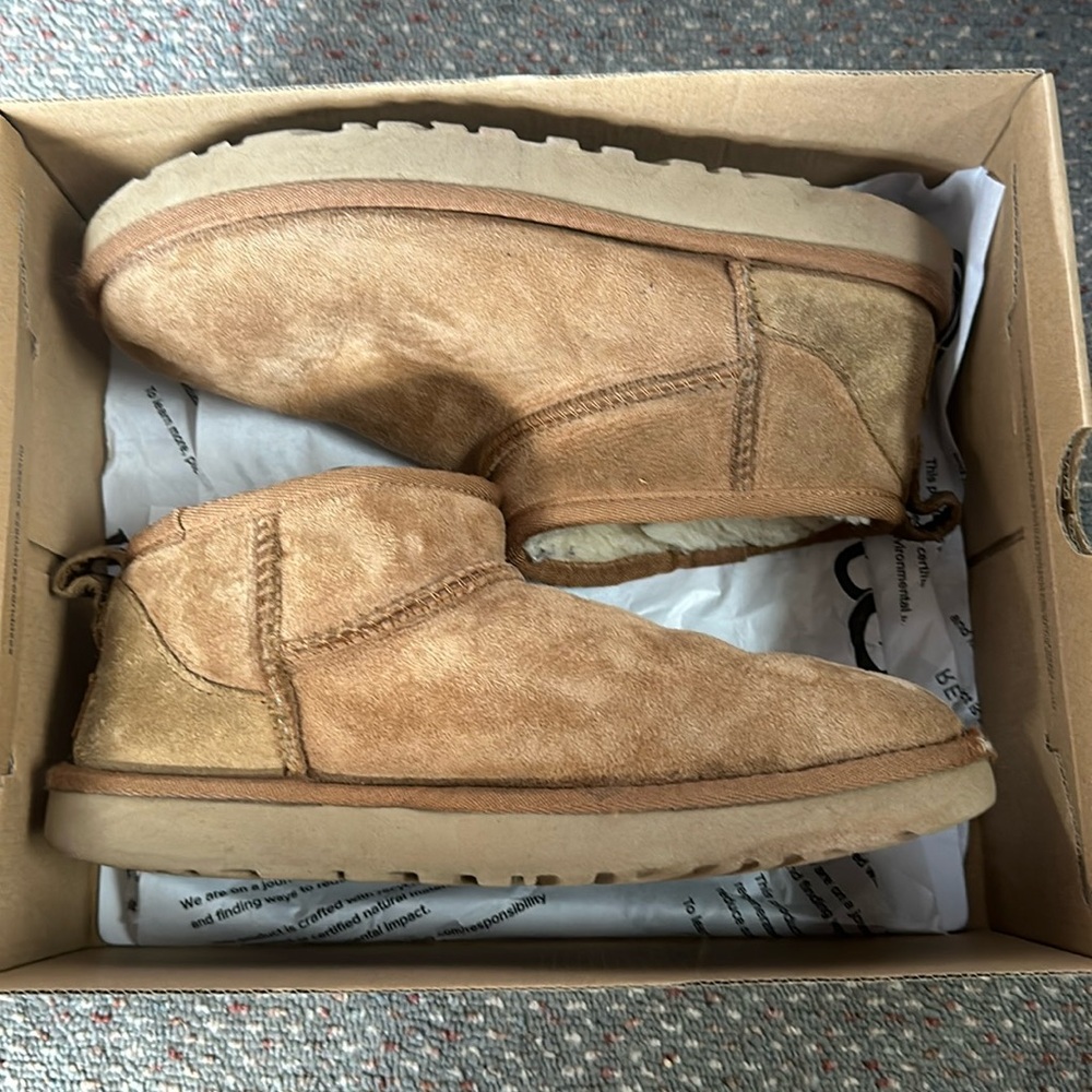 Ugg Ultra mini slippers